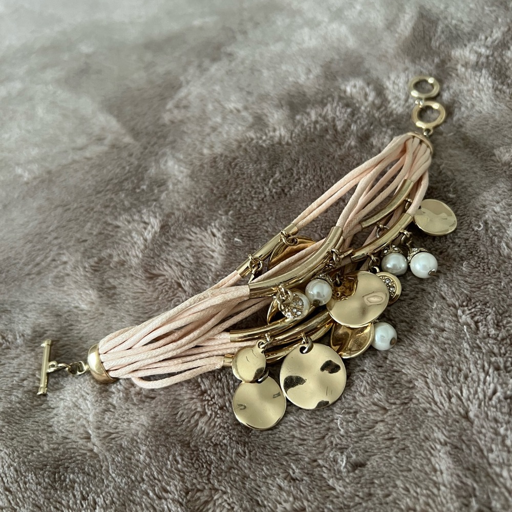 Bracelet